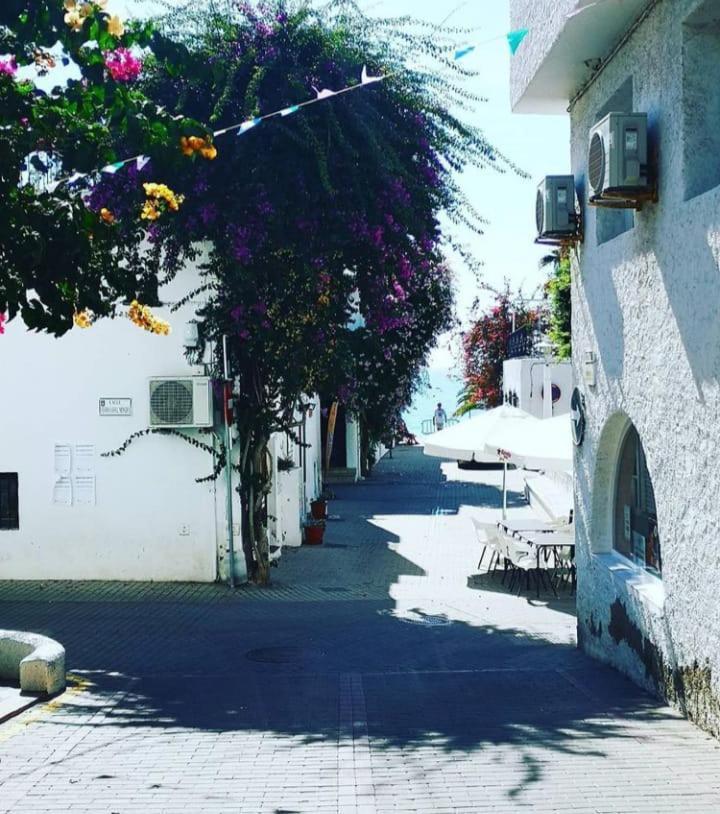 Casa Del Pez Vivienda A Pie De Calle En Agua Amarga A 250 Metros De La Playa Dış mekan fotoğraf